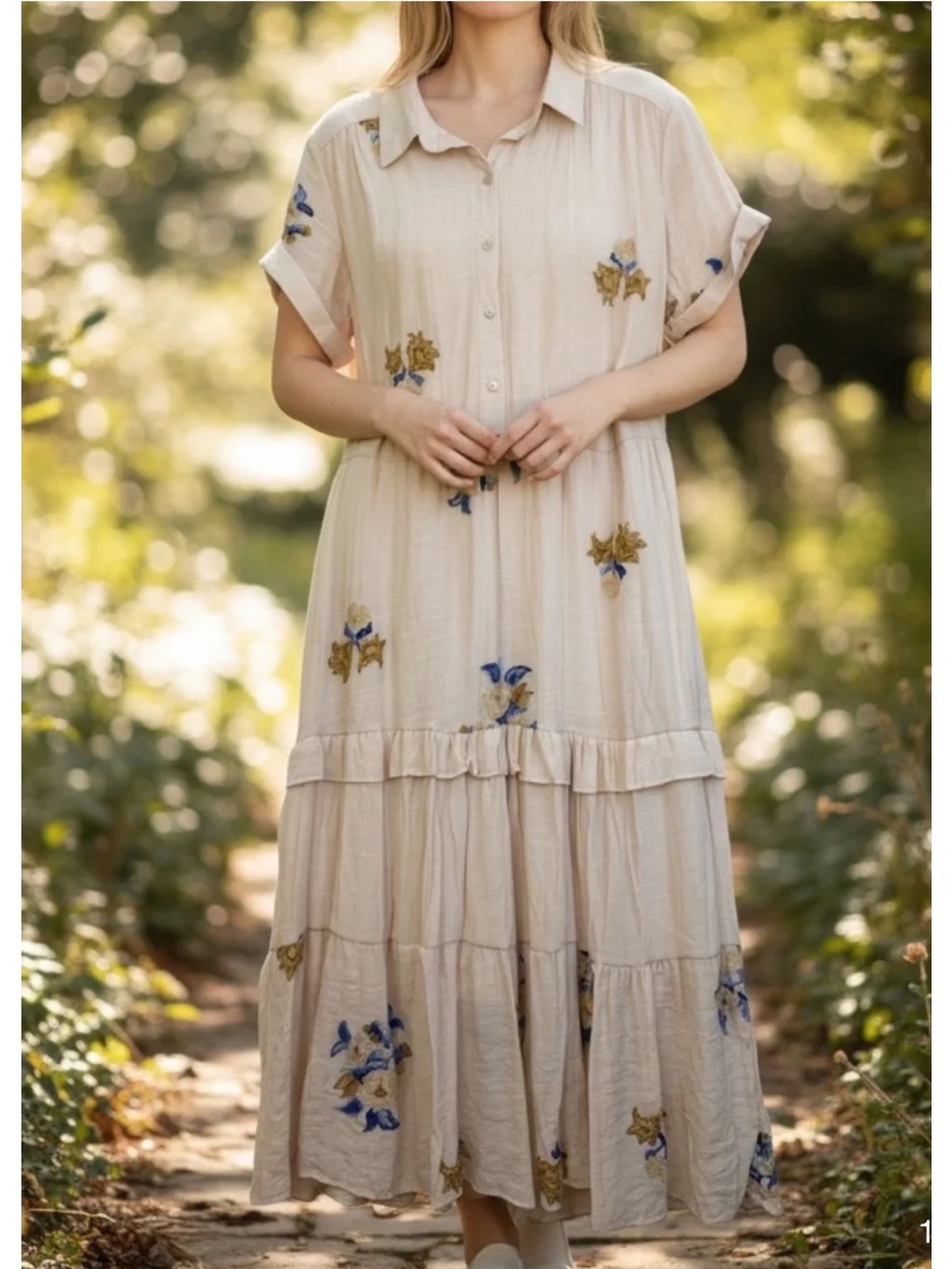 Fig + Flower XL embroidered short sleeve ruffled midi dress.